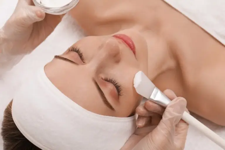 Salicylic Acid Peels Benefits And Side Effects with Suganda Squalane Ceramide Moisturizer